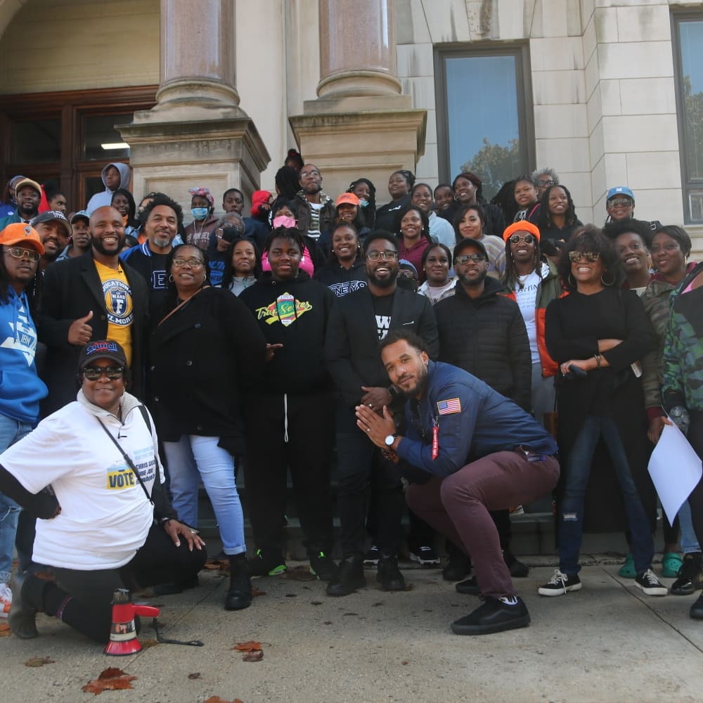 for_spears's tweet photo. So today when you cast your ballot, vote for the power of the people. For every small donation, for every volunteer, for every person feeling unseen and unheard in Jersey City. Let's claim this victory because we have already won! #Vote3A https://t.co/WFUj7ICcke