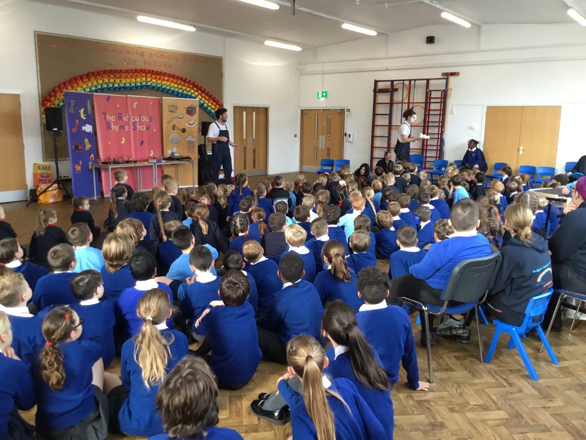 RedgateGardens1's tweet photo. 🤩We thoroughly enjoyed #TheRidiculousRhymeShow this morning! 😃Our amazing pupils helped with lots of remarkable rhymes &amp; had such fun with this interactive literacy event! 📖🔡👍🏼Thanks Andy &amp; Joe from #teamredgate @redgateyear1 @Redgate_Primary #edutwitter #literacy #fun https://t.co/9XHvcwSQd8