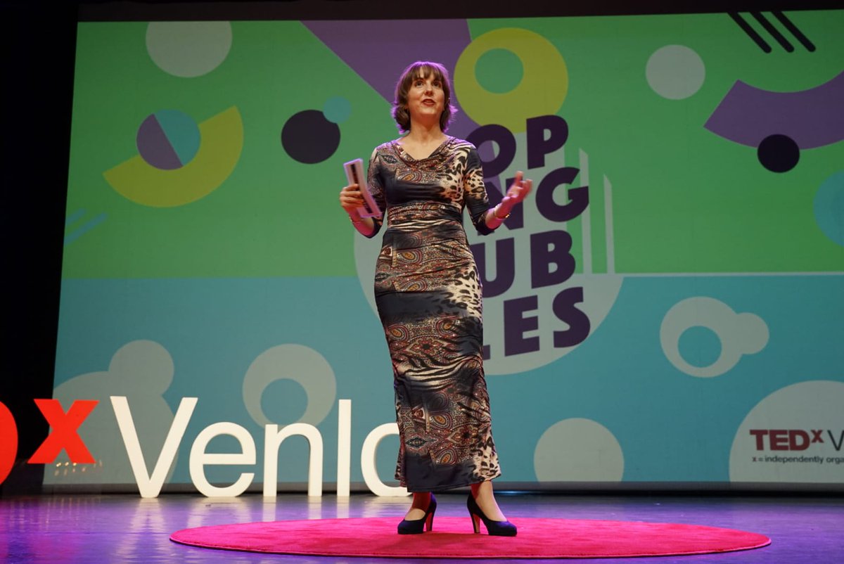 A big shout out to our awesome moderators, Danny Jonker and Sophia Gruner, for hosting TEDxVenlo 2021! 🎤
#TEDxVenlo