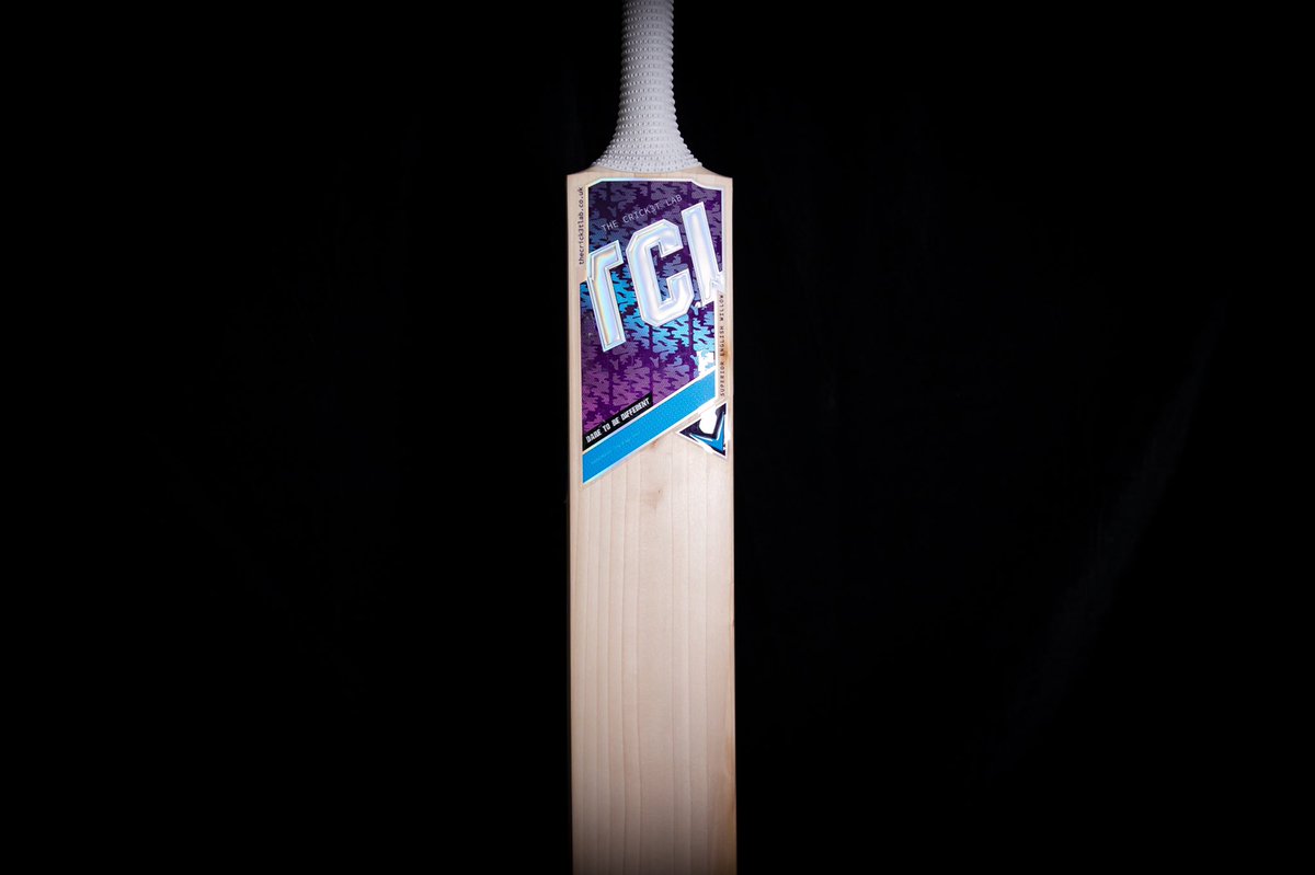 Crick3tLab's tweet photo. The REBEL 🏏

Full profile, mid-to-low middle, creating the perfect blend of power and pickup for those players who like to hit it out the park ☄️

DM to order yours now!📱

‘Dare to be Different’

•
•
•

#thecrick3tlab #cricket #bats #handmade #newrange #daretobedifferent https://t.co/CgeqSFlpuX