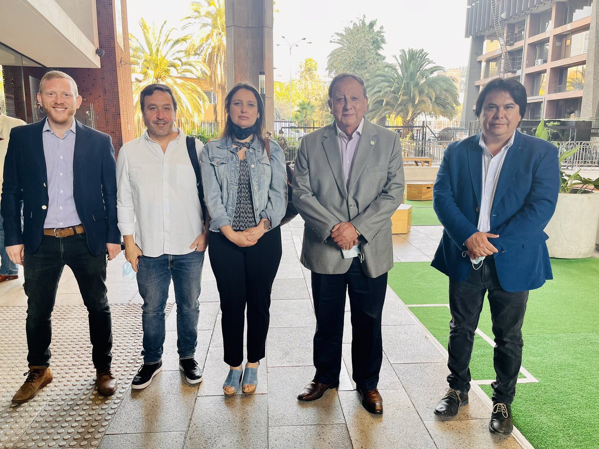 MultigremialN's tweet photo. Junto a nuestro presidente @juanpabloswett y gremios de @CNTCCHILE @Chileppan @HotelerosChile y de la @ZonaCeroScl participamos del #ForoPresidencialPymes https://t.co/FkniDy7Agc
