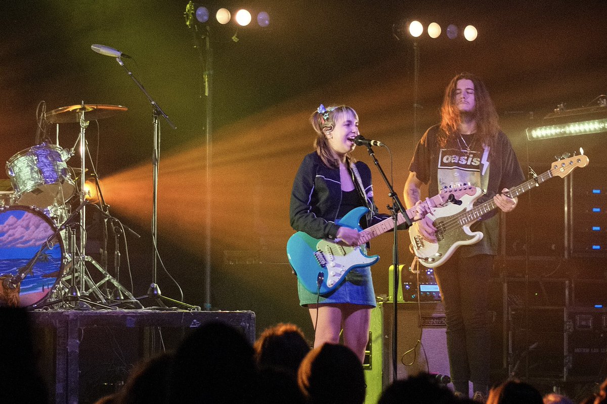 Epic show by <a href="/BeachBunnyMusic/">Beach Bunny</a> yesterday in Detroit!