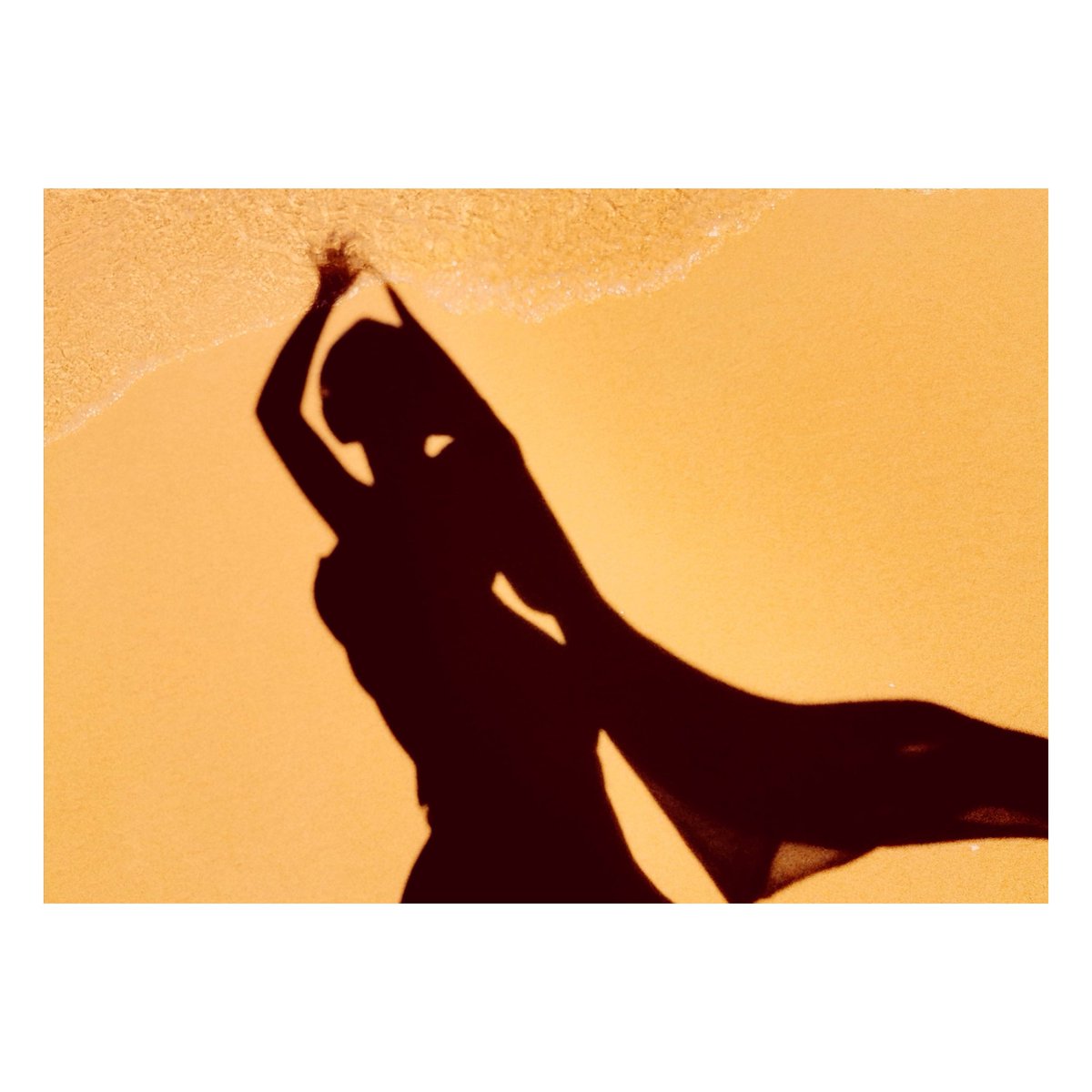 aprilisila's tweet photo. Fantasmas marinos
IG @apriliszaratustra
#photography #fotografía #art #arte #shadows #photographer #sombras #martes #Tuesday #picoftheday #beach #mar #playa #clor #orange #architecture #arquitectura https://t.co/cLmUPcVZG2