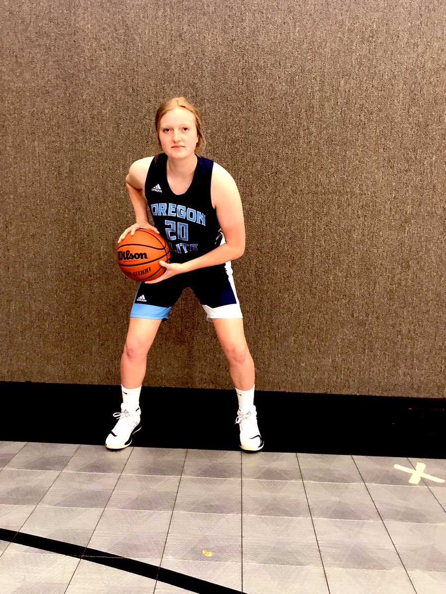 OregonEliteBbx's tweet photo. Great choice Sage!   Accepted an offer from national power Westmont!  OE Nation is proud to have had you in our ranks!  Keep moving forward! YGLI https://t.co/HroHcOiU9D