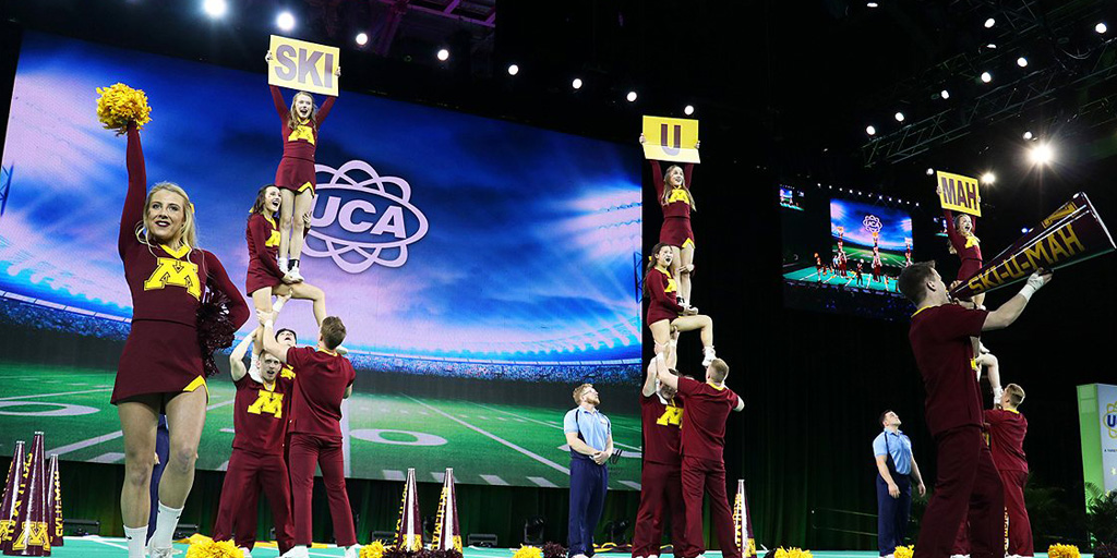 Varsity Spirit tweet media