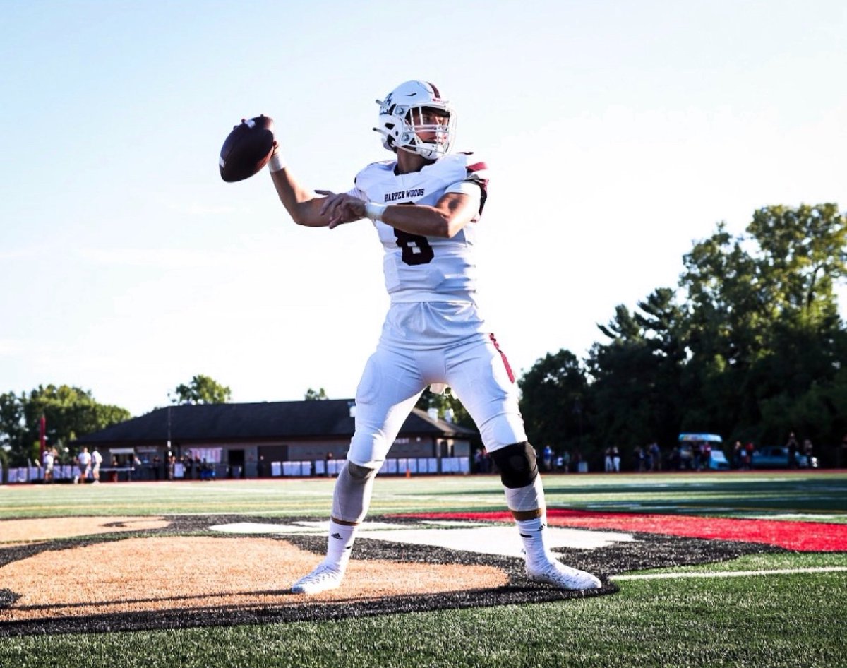 Sad to see the season end but excited to see what the future holds. Thanks to all of my teammates and coaches! Learned a lot through the years and built countless friendships! 

Here are my High School Highlights: hudl.com/v/2EXHQn