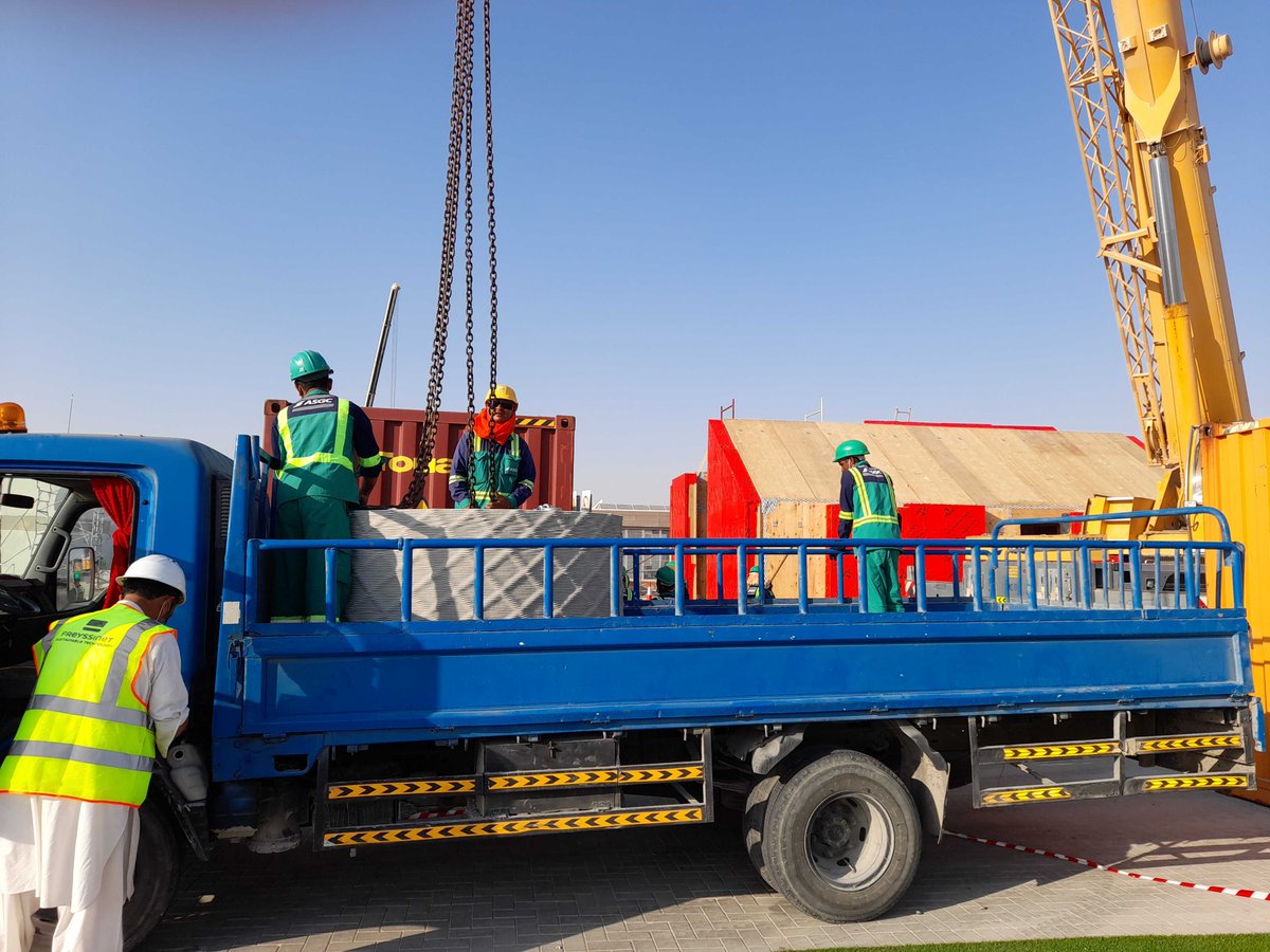 teamesteem2020's tweet photo. TeamESTEEM assembly day 9✔️
📍Dubai
#WindCatcher 

#HWU #EXPODubai2020 #HeriotWatt
#HeriotWattDubai #SDME #teamesteem https://t.co/Mj3L7iFVOv
