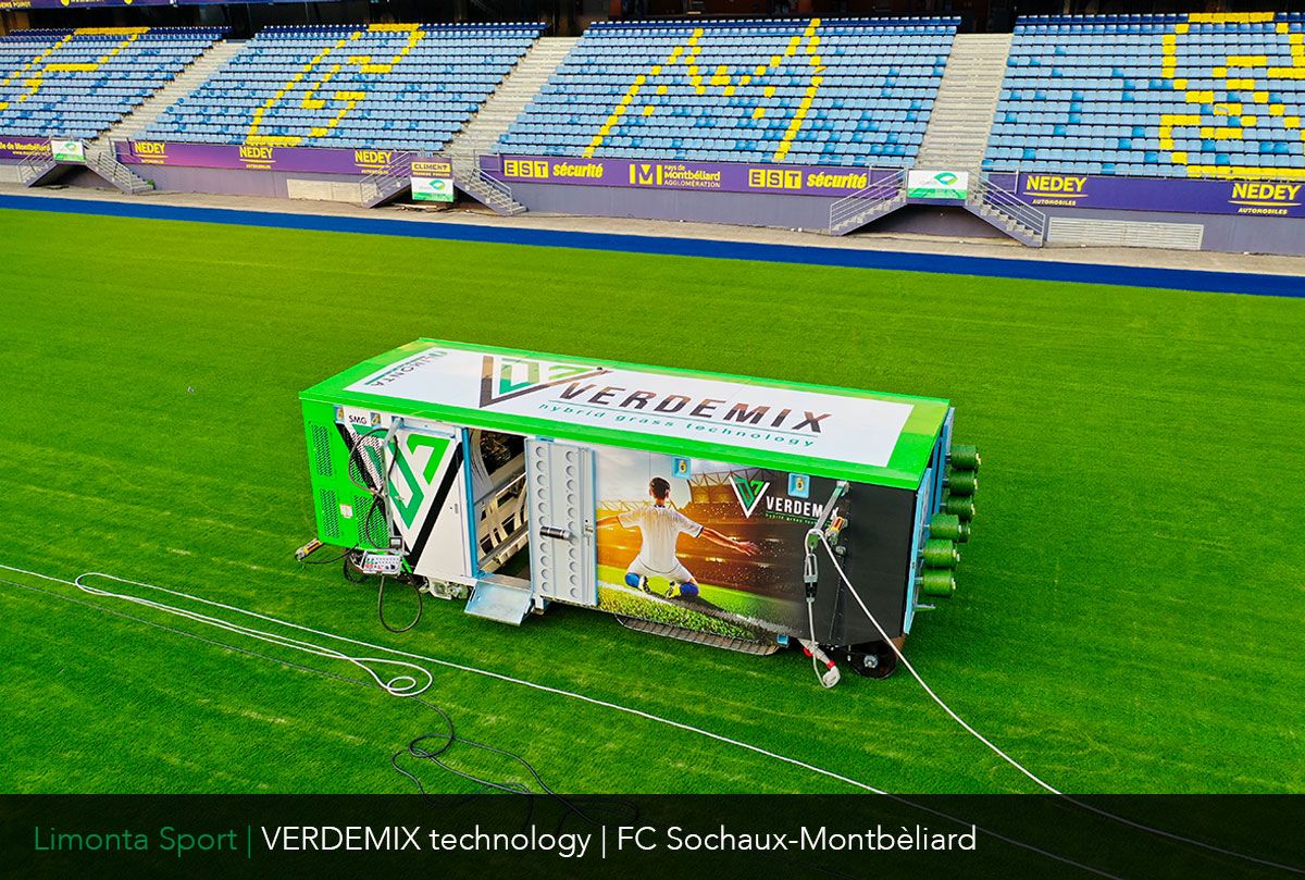 LimontaUK's tweet photo. Looking forward to joining @idverdeUK at @GMA_SALTEX tomorrow and Thursday to discuss all things @Mixtoturf , Verdemix and synthetic grass and to meet new and existing clients. https://t.co/YbPQsCceOy