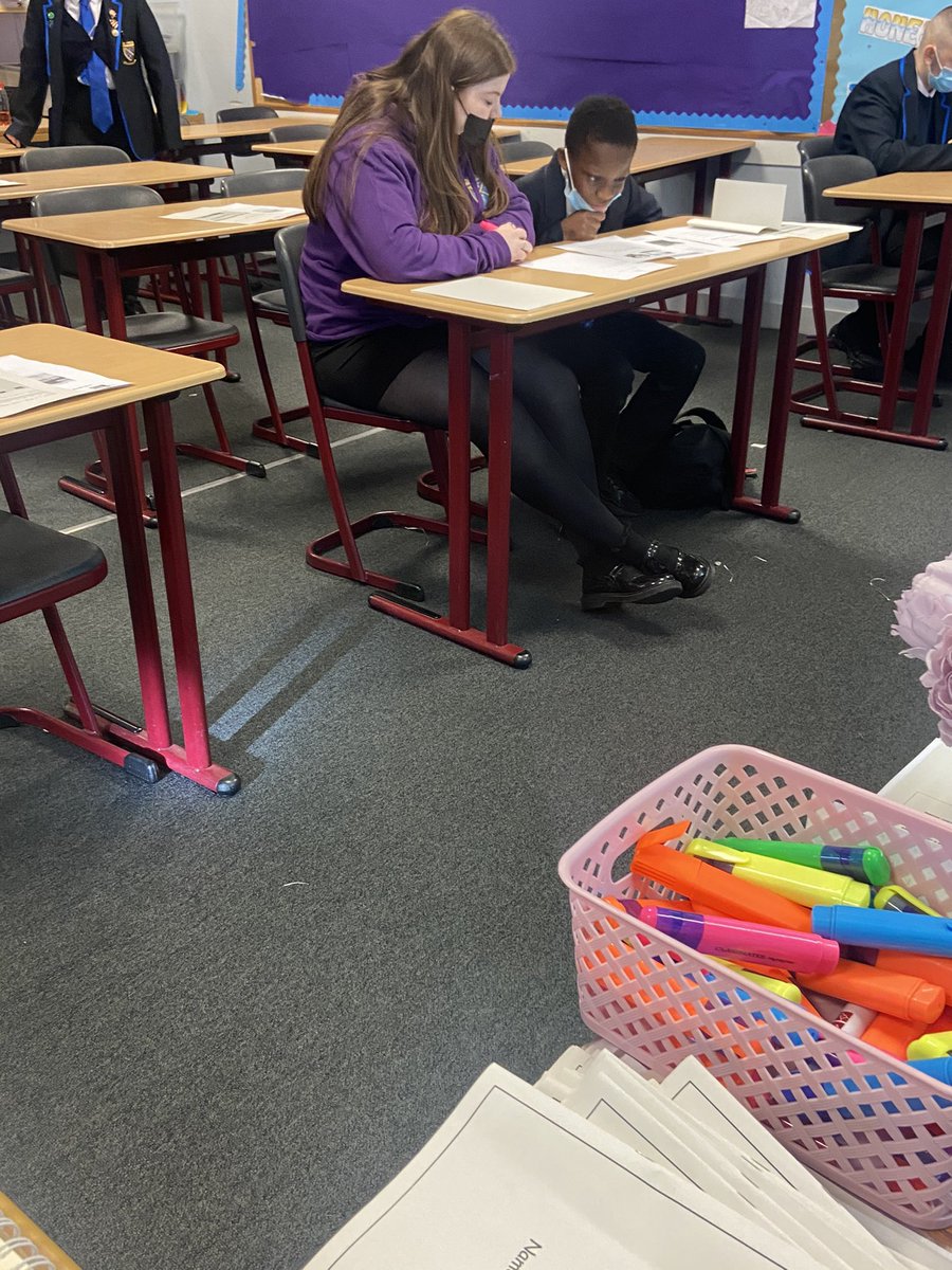 Our Social Subjects Ambassadors helping our S1 Social Subjects LEGENDS with their homework today at our lunchtime club. If you have been invited to attend then please come along! It might just be that extra support you need to take you from an Amber to a Green!🚦 <a href="/StAndrewSocial/">St Andrew's RC Secondary - Social Subjects</a>