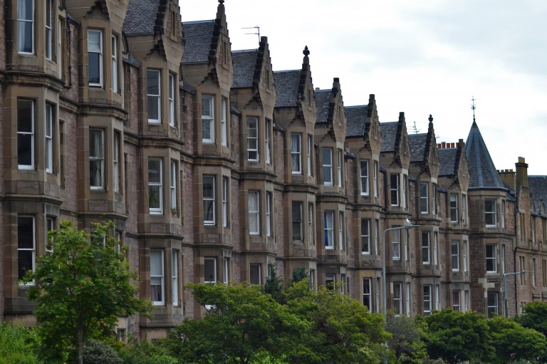 Buildings are responsible for ~40% of global energy-related carbon emissions. 🏘️ 

Construction accounts for 50% of all extracted materials, accelerating #ClimateChange. ⛏️ 

Retrofit is essential for #ClimateAction – after all, the greenest building is the one already built. 🍃