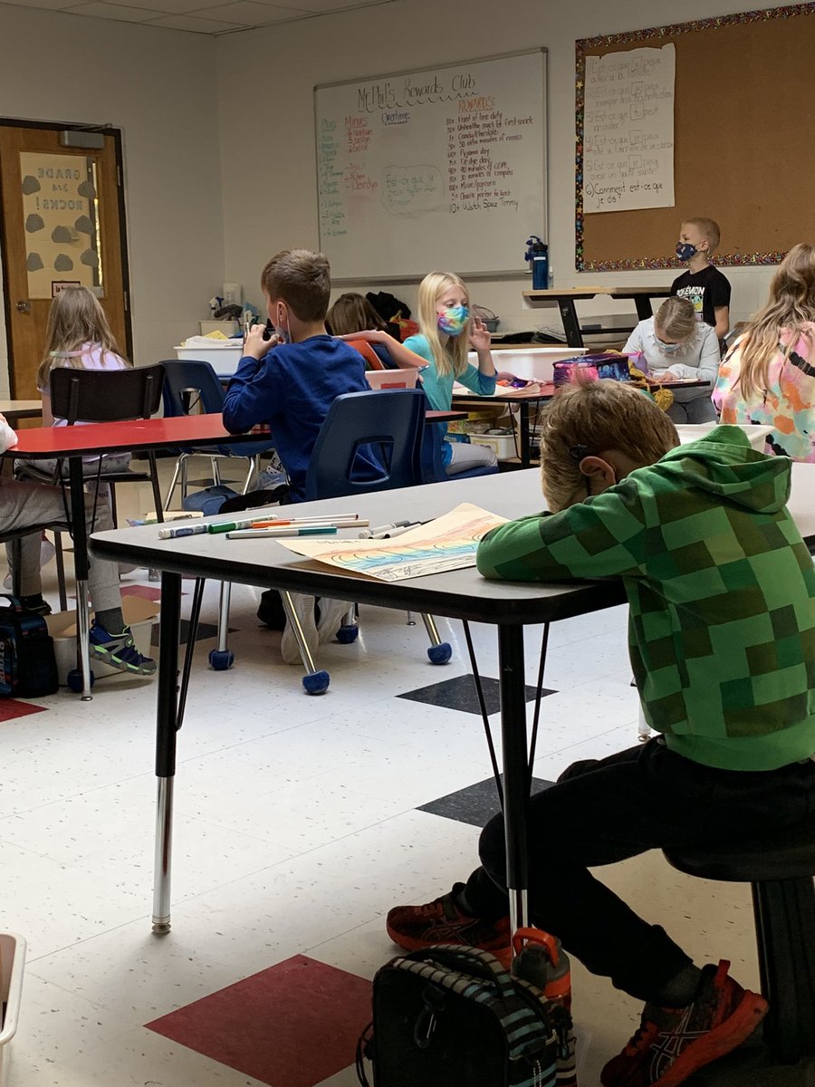 RussellPSchool's tweet photo. During morning announcements everyday we do a mindfulness minute. This integrated, whole school activity promotes mental health and gives tools for our students. 

#MentalHealthMatters #UCDSB https://t.co/2ssd2UksWg