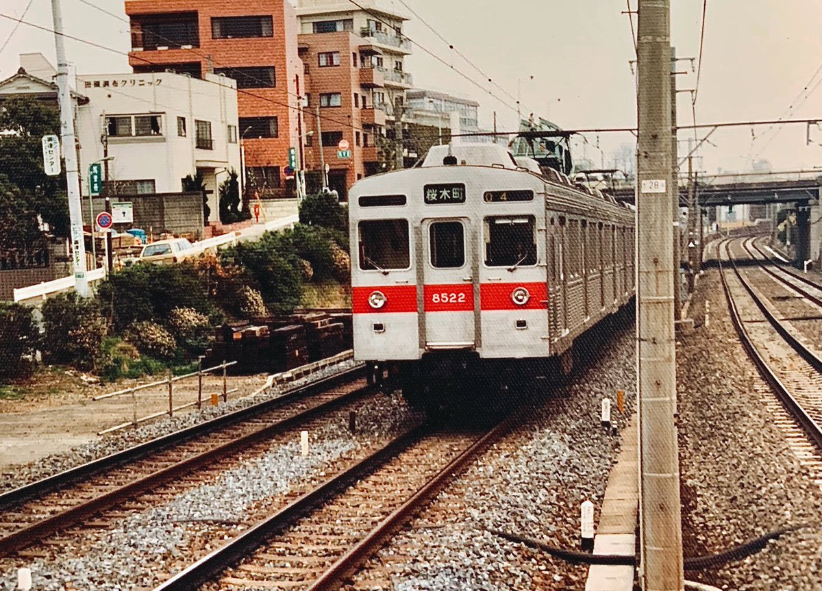 sx60WEg1j65Uscj's tweet photo. 8622Fが引退したようですので、東横線時代の8622Fです。
田園調布もすっかり変貌してしまいました。
#8622F https://t.co/z39d3qRwB5