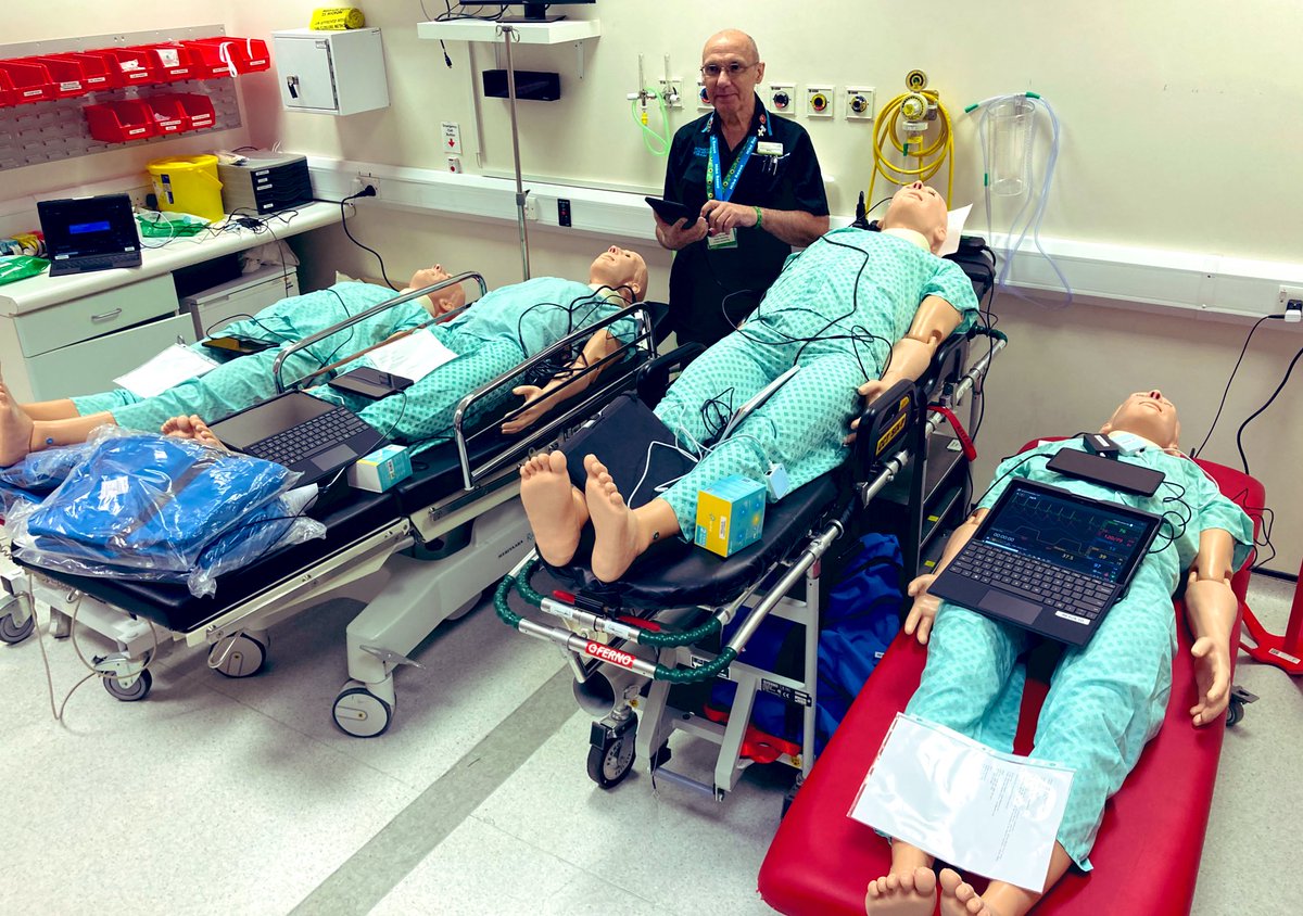 Liz Midwinter tweet media