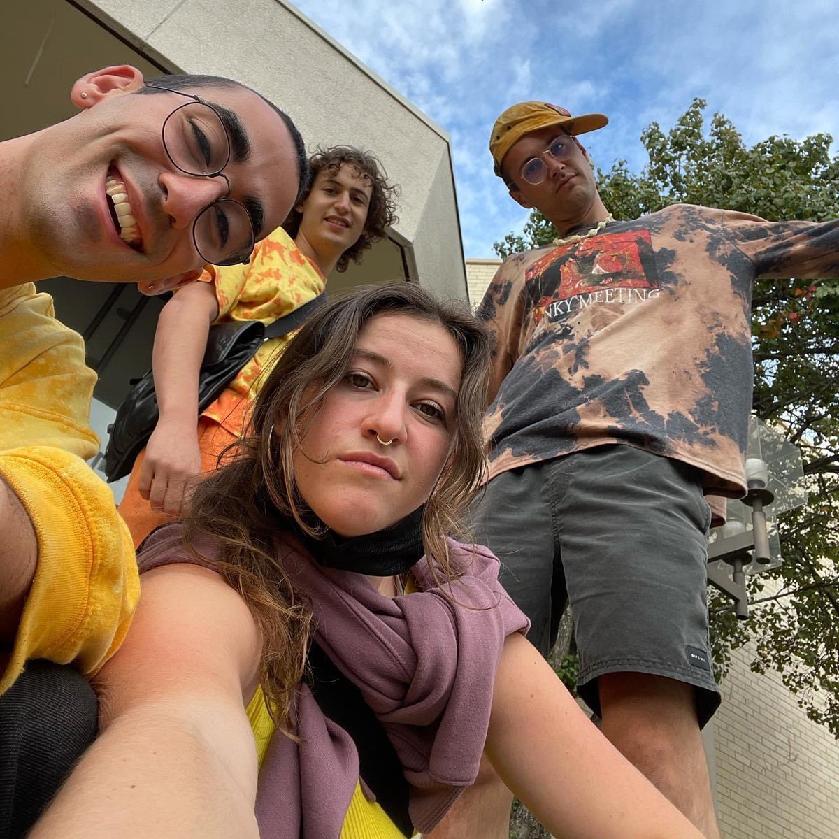 .<a href="/fleecemusics/">fleece (the band)</a> and <a href="/fanclubwallet/">Hannah</a> have sold out their show at Bar La Ritz in Montreal (300 capacity) and have had to add a second show. WINDSOR don’t be sleeping on them. Playing Meteor Friday Nov 12th with <a href="/TheBrandyAlexs/">The Brandy Alexanders</a> / $13 advanced / $15 door / 9pm 

eventbrite.ca/e/fleece-fancl…