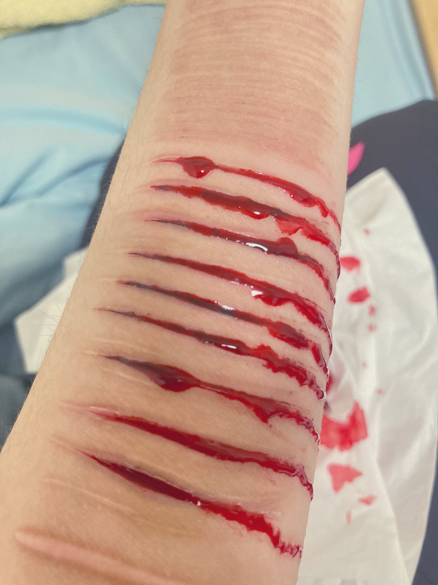 リストカット Twitter Search Twitter