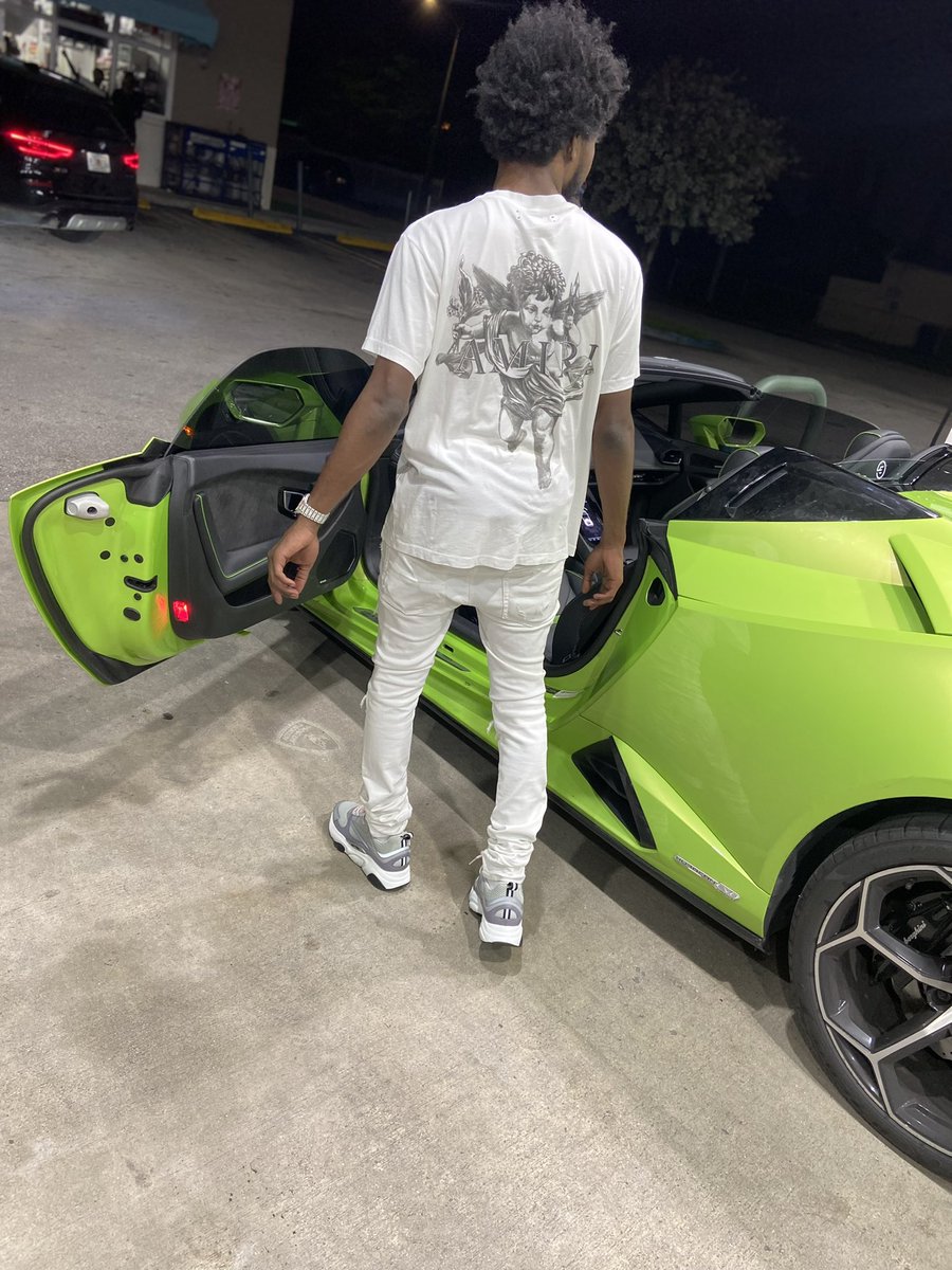 ruga_rus's tweet photo. Ima be this way until my heart Stop 🖤🌎 https://t.co/MCS0WQZCZt