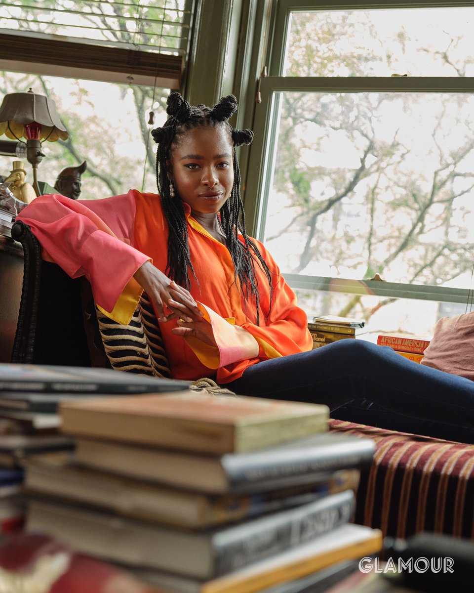 glamourmag's tweet photo. At just 23 years old, @TheAmandaGorman served as President Joe Biden’s inaugural poet, published two books within six months of each other, became the first poet to perform at the Super Bowl, and helped usher in the dawn of a new era in American letters. https://t.co/7PJnx2QUZS https://t.co/n2SOpn7KkF