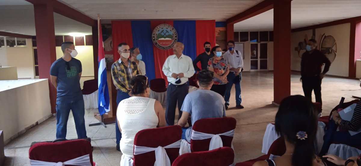 DiosdanisG's tweet photo. Bienvenidos estudiantes de nuevo ingreso a nuestra @UniversidadMoa  en su 45 Aniversario @CIPerezRoque @lapgarcia17 @DecanoElectrom1 @yurisley_valdes @CubaMES @columbie2019 @Yoalbys @PireMaday https://t.co/ErrzNrgdWC