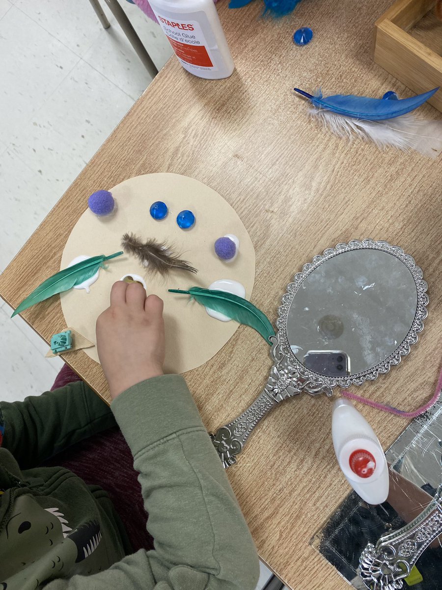 inghamkinder's tweet photo. Starting our identity inquiry by reading, I Like Myself and students created themselves using loose parts. We also had a class discussion about what we like about ourselves. @CliftonPS https://t.co/07DO6qQutt