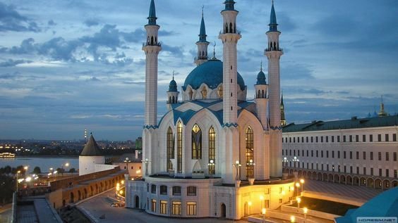 татарстан мечеть кул шариф. кул-шариф казанский кремль. башня кул шариф. кремль кул шариф сююмбике. мечеть в казани ночью.