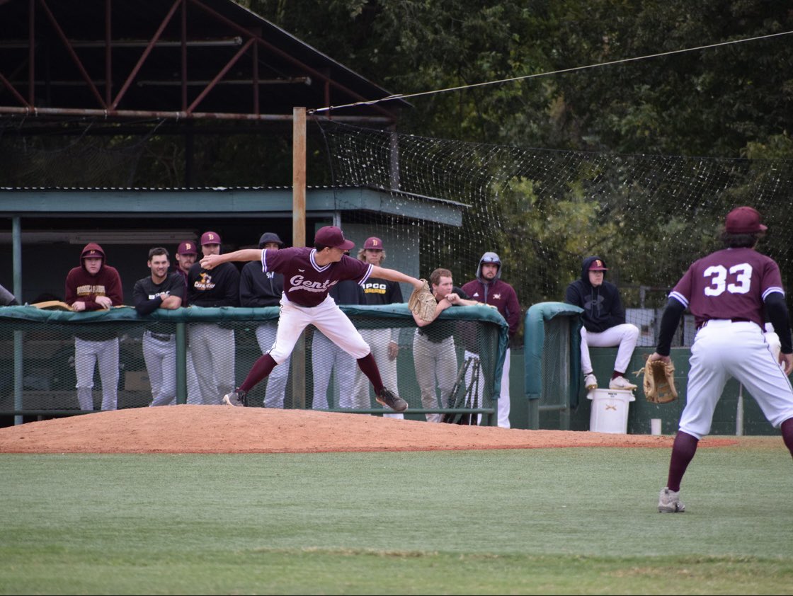 📸 from Friday night’s game against BPCC #DiamondGents 

<a href="/jarmon_cj/">CJ Jarmon</a> <a href="/Austin_Hewitt00/">Gary</a> <a href="/parker_primeaux/">Parker Primeaux</a> @colecol08592815 <a href="/mac_mclaughlin2/">Mac</a> <a href="/AustynBenoit/">Austyn Benoit</a>
