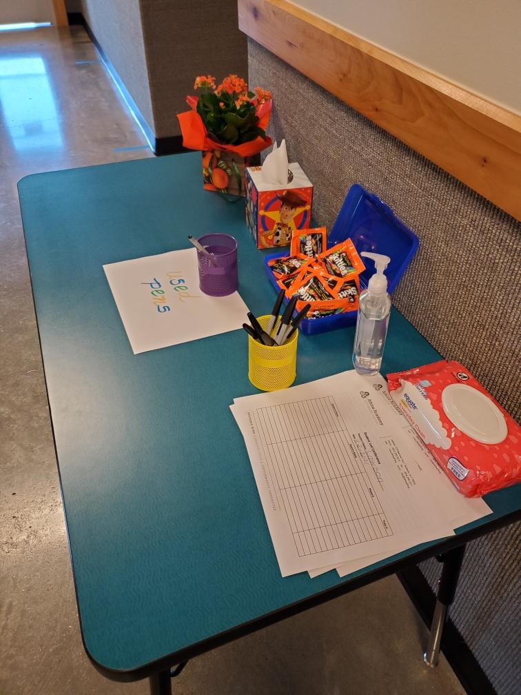 AthlosJP's tweet photo. We are ready for Student-Led Conferences! Visit anytime between the hours of 8-12 or 1-4 today at school. #GrowthMindset https://t.co/SEFsg9Ph3X