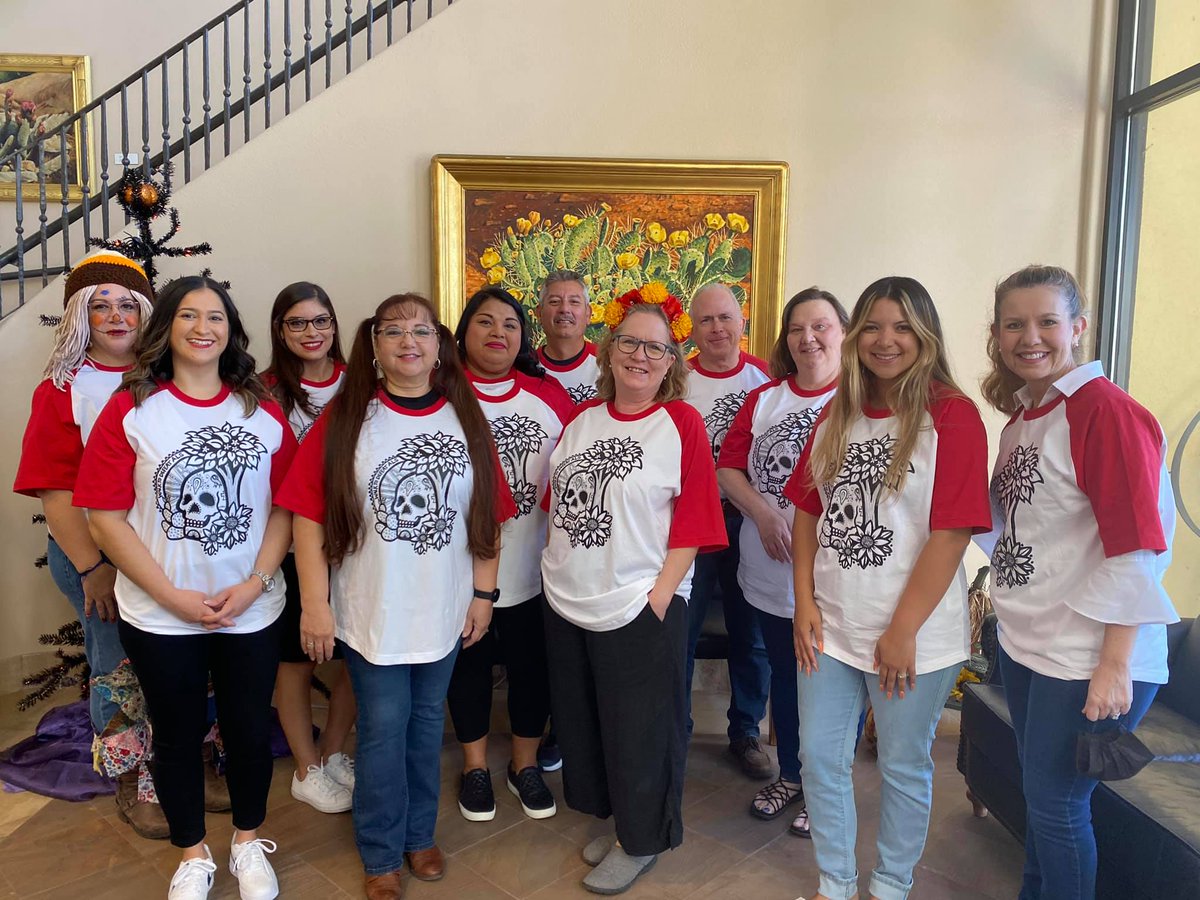 EdwardsAbstract's tweet photo. Viva Mark S. Pena! Across the Rio Grande Valley the Edwards family wore their #TeamMarkySparky t-shirts this weekend in remembrance of our dear colleague and friend, Mark S. Pena. https://t.co/xctJHSi0wt