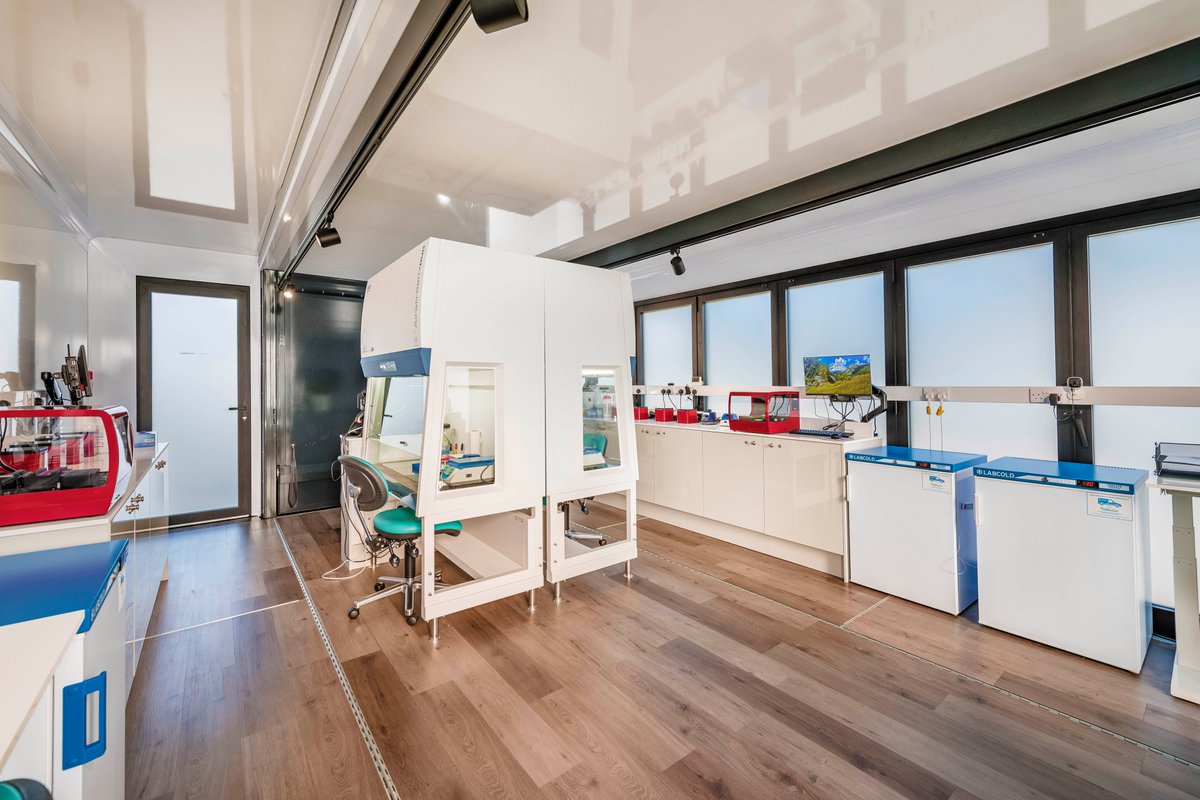 The onsite laboratory facilities are being relocated next to the multi-storey car park. So from 03/11 to 17/11:
✔️ Rapid 3-hour PCR tests will not be available
✔️ Next-day PCR tests are still available
✔️ No change for rapid lateral flow tests
Book here: bit.ly/35QHO48