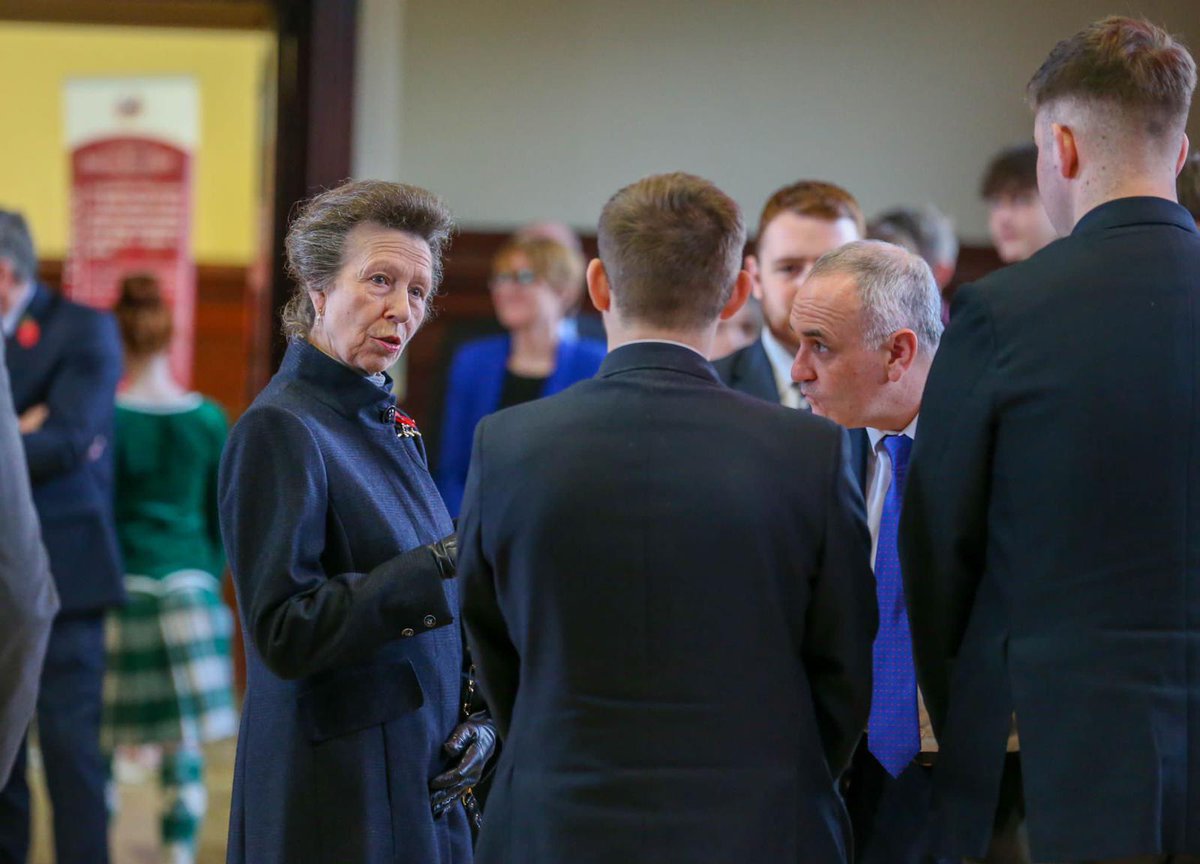 NIOgov's tweet photo. On her first engagement, The Princess Royal visited the @SiegeMuseum in Derry-Londonderry. Her Royal Highness undertook a tour of the outreach facility, meeting with representatives of the Apprentice Boys &amp; others who supported the establishment of the museum. #RoyalVisitNI 1/2 https://t.co/kgkWXsdzZ6