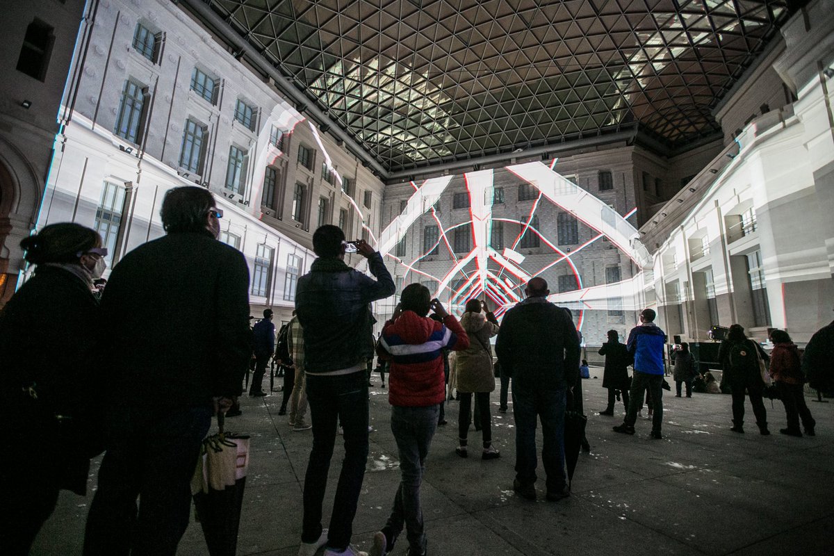 ⭐ Gracias a todas las personas que de una manera u otra habéis hecho que LuzMadrid haya sido posible.