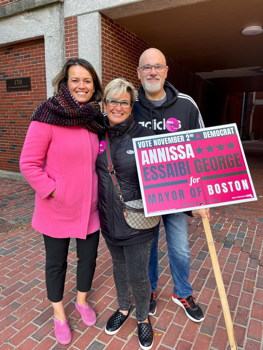 bigloudem's tweet photo. @AnnissaForBos LET’S GOOOO #boston #mayorofbsoton #Election2021 #letsgetit https://t.co/Y2bvdGYDvr