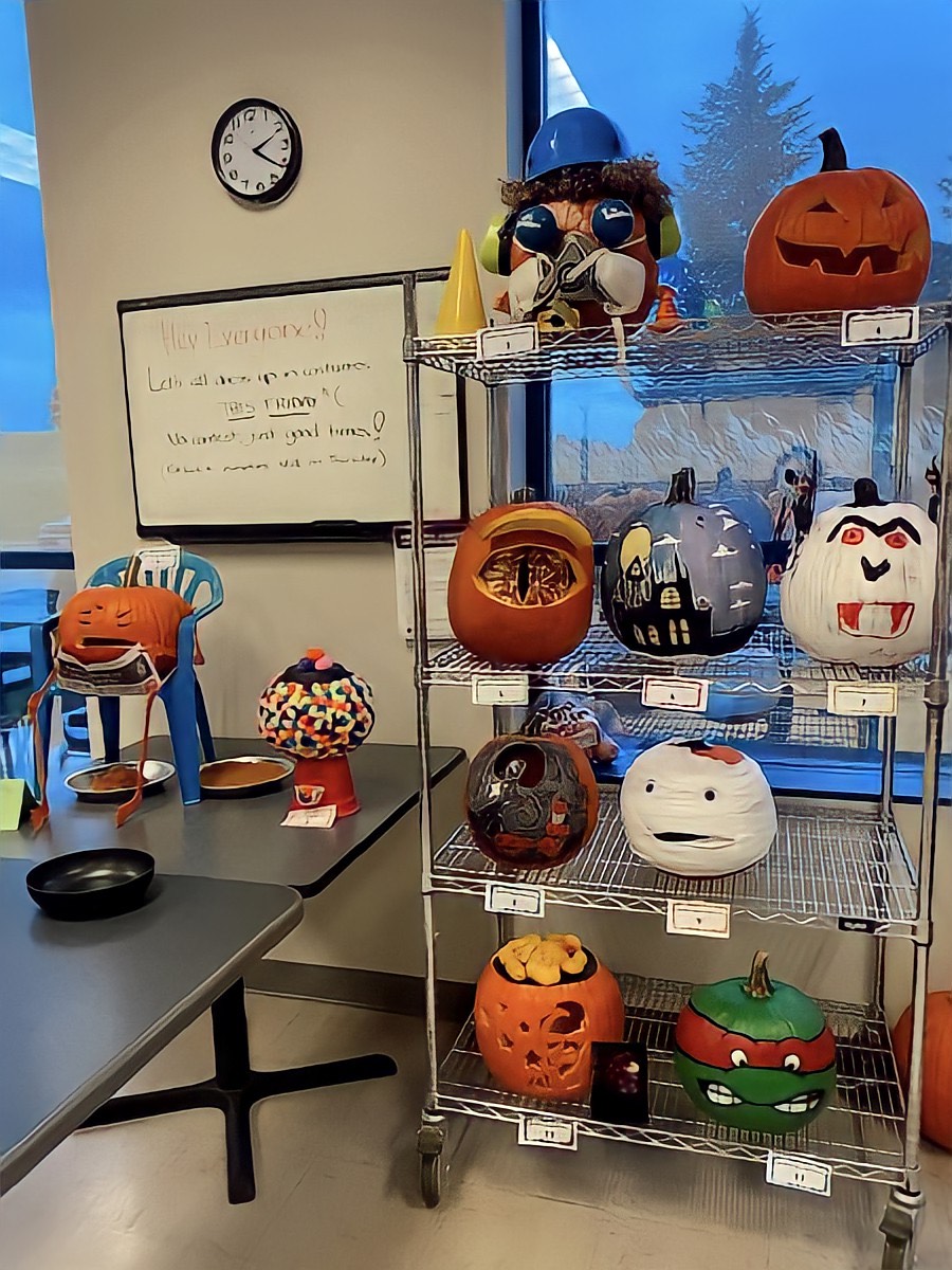 williamfrick's tweet photo. Check out this pumpkin patch! We had such a good turn out for our employee pumpkin decorating contest! Congrats to the winners! 🎃
#tridentsolutions #frickandco #halloween #safety #utilitymarkers #safety #printing https://t.co/iXA669JPnl