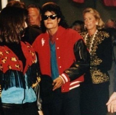thinkermj's tweet photo. michael rares ☆ https://t.co/WbdAKEtG8Q