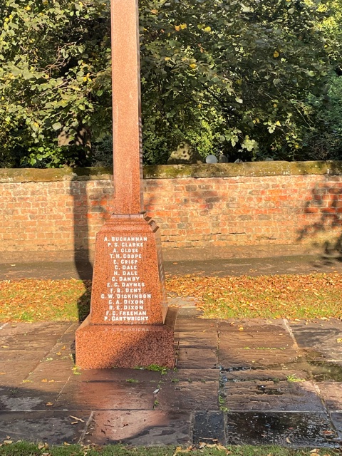 DalesOfThirsk's tweet image. With the help of Cleancore UK, we have recently renovated the war memorial for Sowerby Parish Council. 

In honour of Remembrance Day, both ourselves and Cleancore UK carried out this work with no cost and we are proud to have been able to restore the memorial for the community.