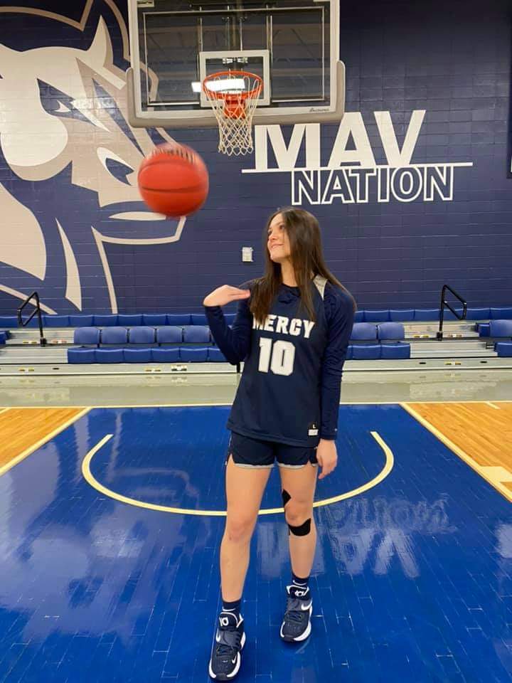 askthecoach1's tweet photo. Jaclyn Stanavich having fun on media day at Mercy College. Amsterdam HS #3 All-Time scorer with 1,028 pts.  Keep that burning desire you have to be great!  Enjoy every minute on and off the court!  
#ladyram4life #amsterdamproud. https://t.co/Jj0YOgjT1Y