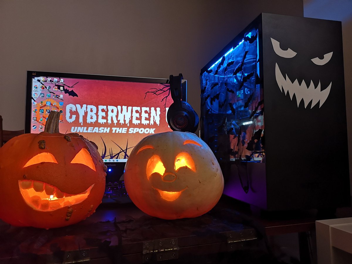 CyberPowerPC_UK's tweet photo. @GregyTee @Taran_Simpson @fidain @GregyTee https://t.co/2Omb6i4rZX