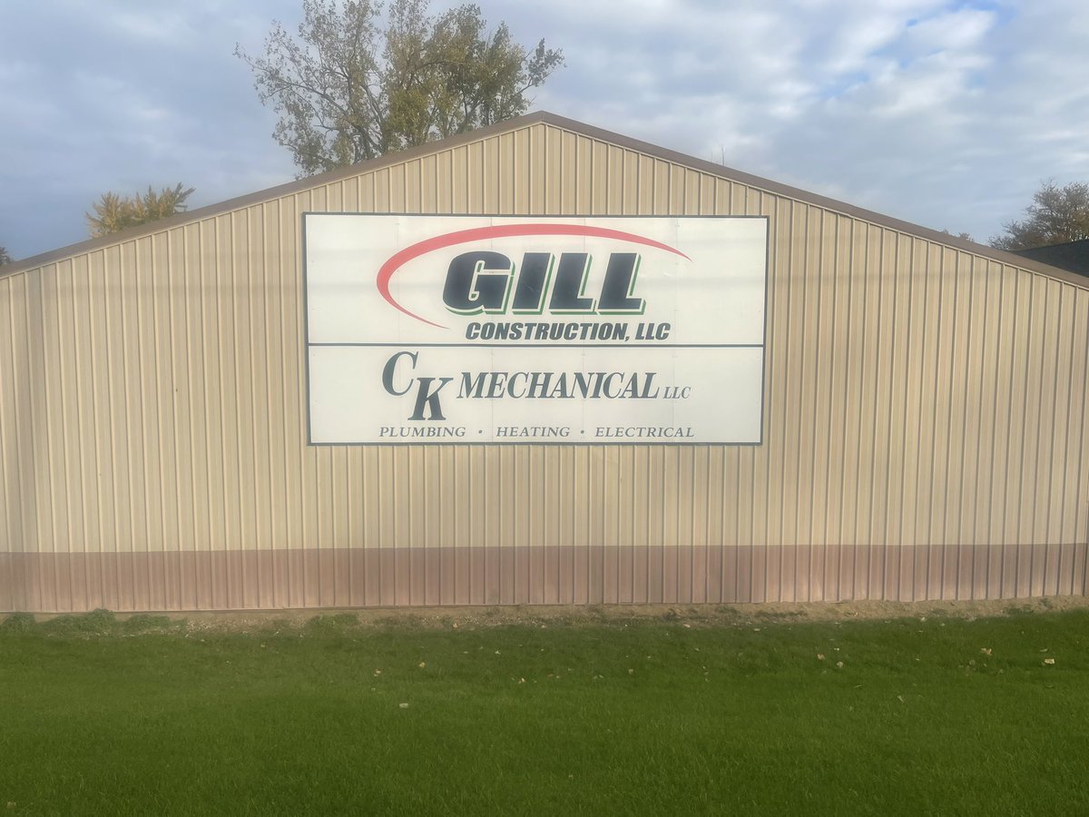 ML_Graphics's tweet photo. Sign work done for @GillConstruct 

Re-Painted✅
New Graphics✅
Mounted✅

Thank you for the continued business! https://t.co/naKndl8tnf