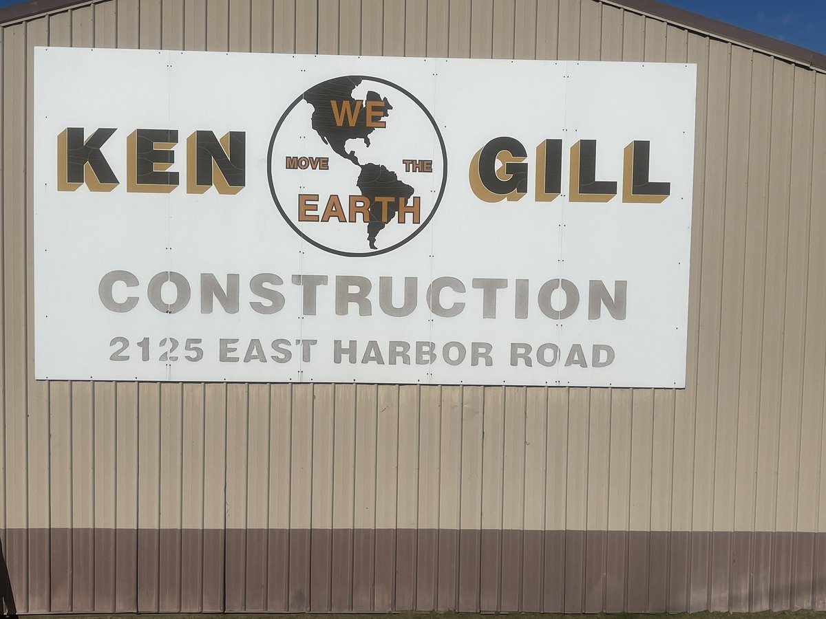 ML_Graphics's tweet photo. Sign work done for @GillConstruct 

Re-Painted✅
New Graphics✅
Mounted✅

Thank you for the continued business! https://t.co/naKndl8tnf