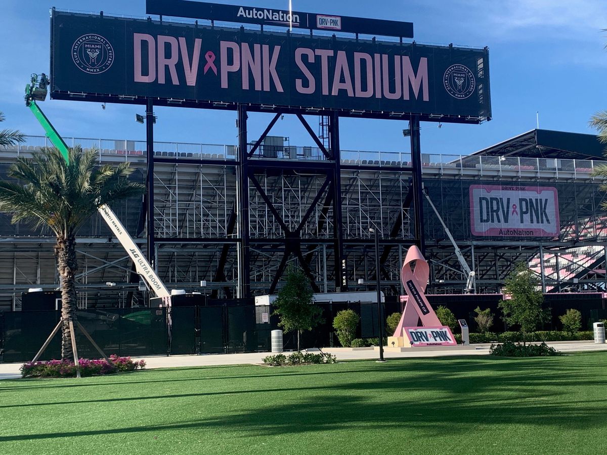 SSHighSchools's tweet image. #FHSAA moving some high school football state championships to Fort Lauderdale bit.ly/3CSIeGp