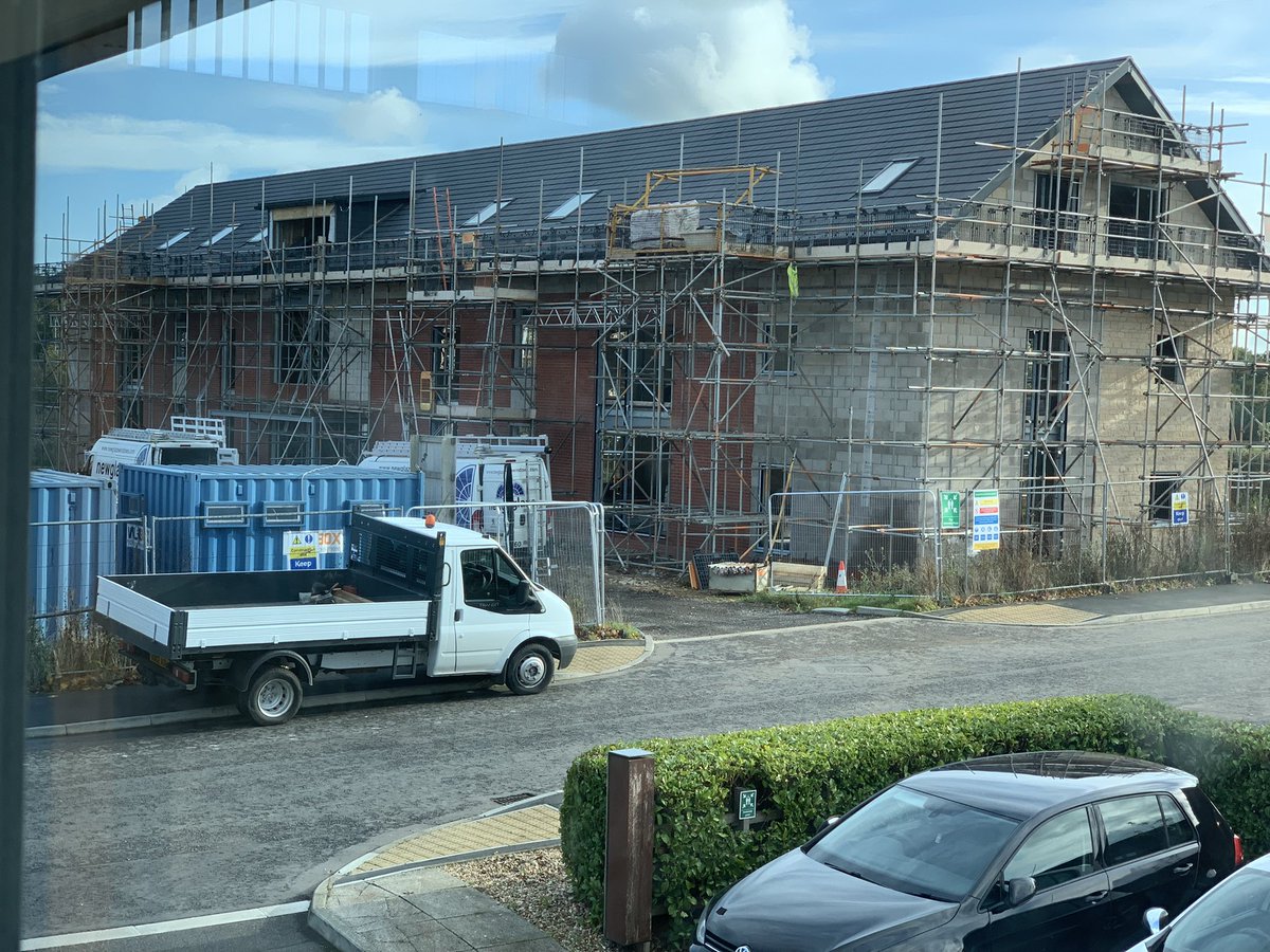 LK2_Group's tweet photo. The roof tiles & roof lights are in @Studio_One_Linc & the space is really taking shape. #OfficeDesign #Architecture #ArchitecturalDesign #Lincoln https://t.co/ACr2hyxYId