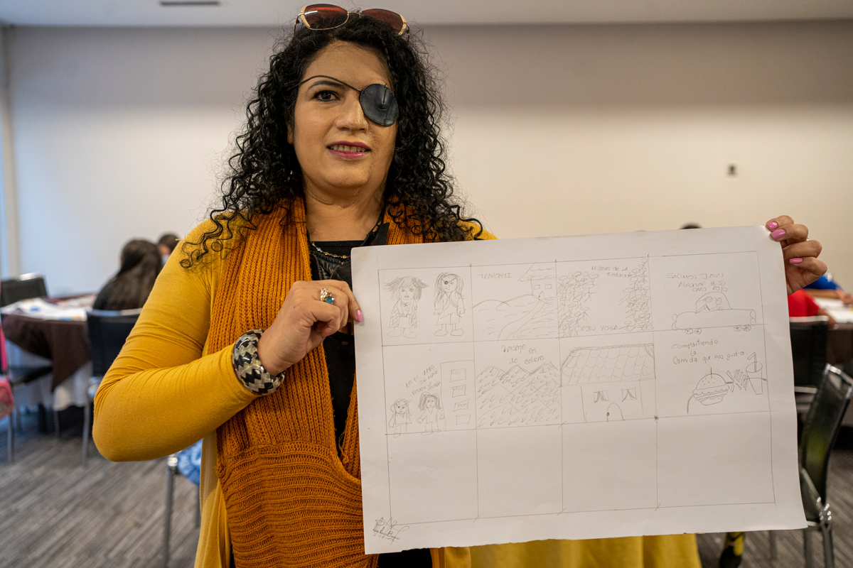 rattapallax's tweet photo. Remarkable #comic book creation workshop in #bogota with children from @ninasdeluz and survivors from @OrgNataliaPonce . #powerofpriya #CDAF
@PartnersAmerica @CultureAtState @midbo_doc @USEmbassyBogota https://t.co/oyrQ7v60hq