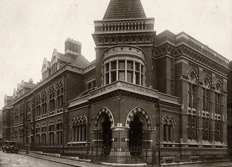 Blessings galore! What a day to announce that ISKCON Leicester has secured a £750,000 grant to carry out urgent work to save the roof of its stunning Grade II* listed building in Leicester city centre.

Read more here 👇🏽

news.leicester.gov.uk/news-articles/…

#leicester #Dhanteras #Diwali