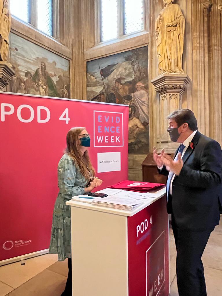 senseaboutsci's tweet photo. Contribution of physics to net zero being discussed with @Metcalfe_SBET from our lead partner @PhysicsNews #EvidenceWeek https://t.co/dGnTiOBQ7e