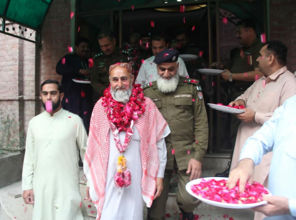 SP Headquarters Lahore tweet media