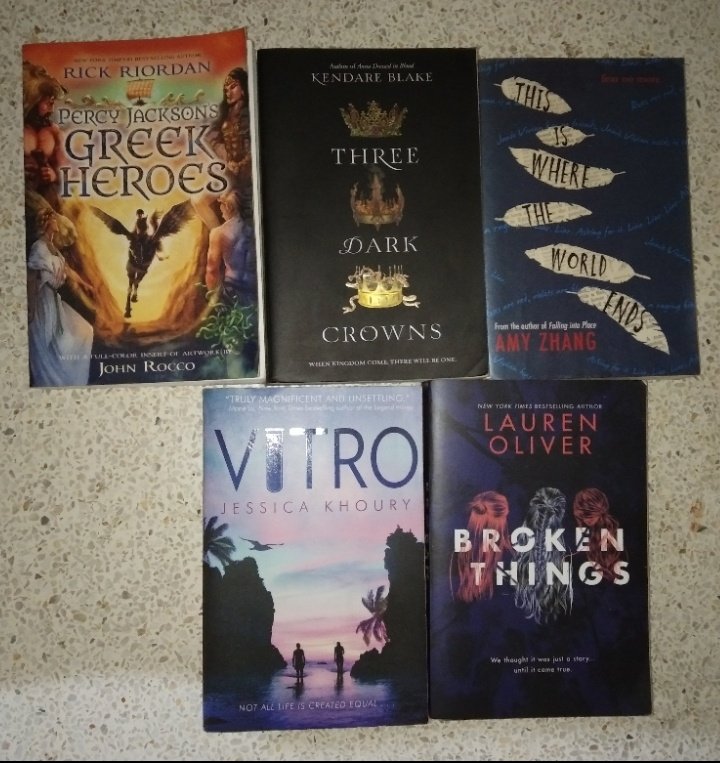 seukijeulix's tweet photo. Wts/Lfb 🇵🇭

I'll try selling my books here. Is anyone interested? 

199 each. Can give discounts if you'll avail 2 or more. Badly need funds 

Mop: gcash
Mod: sco https://t.co/REjtCQXy47