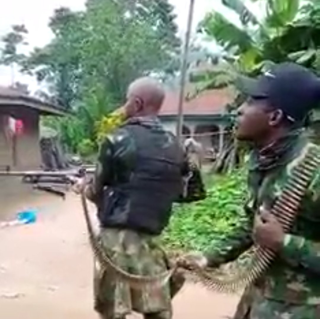 SaharaReporters's tweet photo. Nigerian Soldiers Film Selves As They Open Fire On Unarmed Civilians, Burn Houses In Ebonyi | Sahara Reporters https://t.co/NLJZrUyVWg https://t.co/K9ed4DdOsU