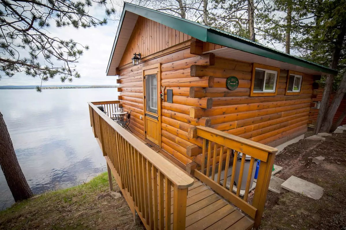 HousingNowTO's tweet photo. @LyttonParkRO @SERRAtoronto #FactCheck : "In 2016, the highest vacancy rates were in Kawartha Lakes (19%) &amp; Collingwood (17.7 %), ON   - under StatsCan 'TEMPORARILY OCCUPIED' (*livable homes/sitting empty) homes includes almost every seasonal Cottage, Camp &amp; Ski-Chalet building in Canada... #RealMathMatters https://t.co/1MqxGGA46N