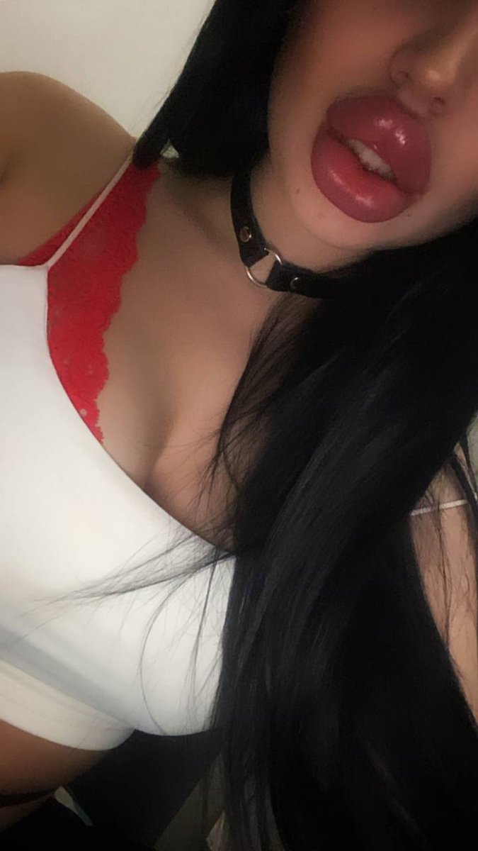 yourbodyXXX's tweet photo. like my lips?) https://t.co/WQDcRNMY5v