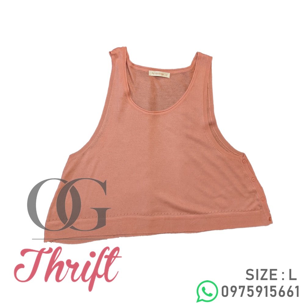 _OGThrift's tweet photo. When the setting permits a relaxed ensemble, choose a two in one top and cover up in this peach colour.  Master casual style in this two piece. K85. Keep it #OG. https://t.co/xjy4yOSnJV