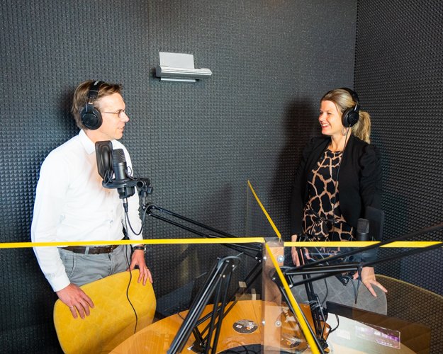 Wat komt er allemaal kijken bij de verkoop of overname van een bedrijf in het mkb? Frank van Ee spreekt in onze nieuwe podcast over alle facetten! 🎤 Luister de podcast nu via ➡ alfa.nl/actueel/podcas…